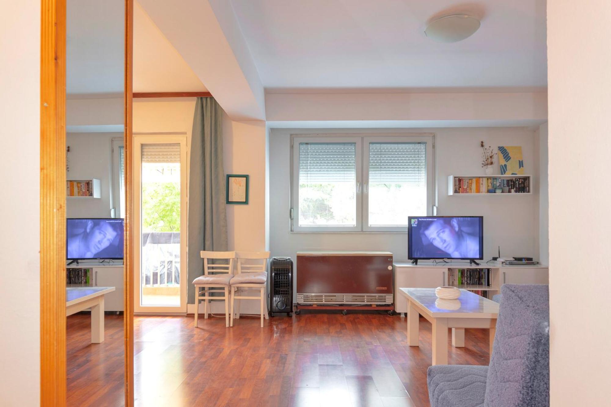 אוהריד Two Bedroom Apartment Near Centre מראה חיצוני תמונה