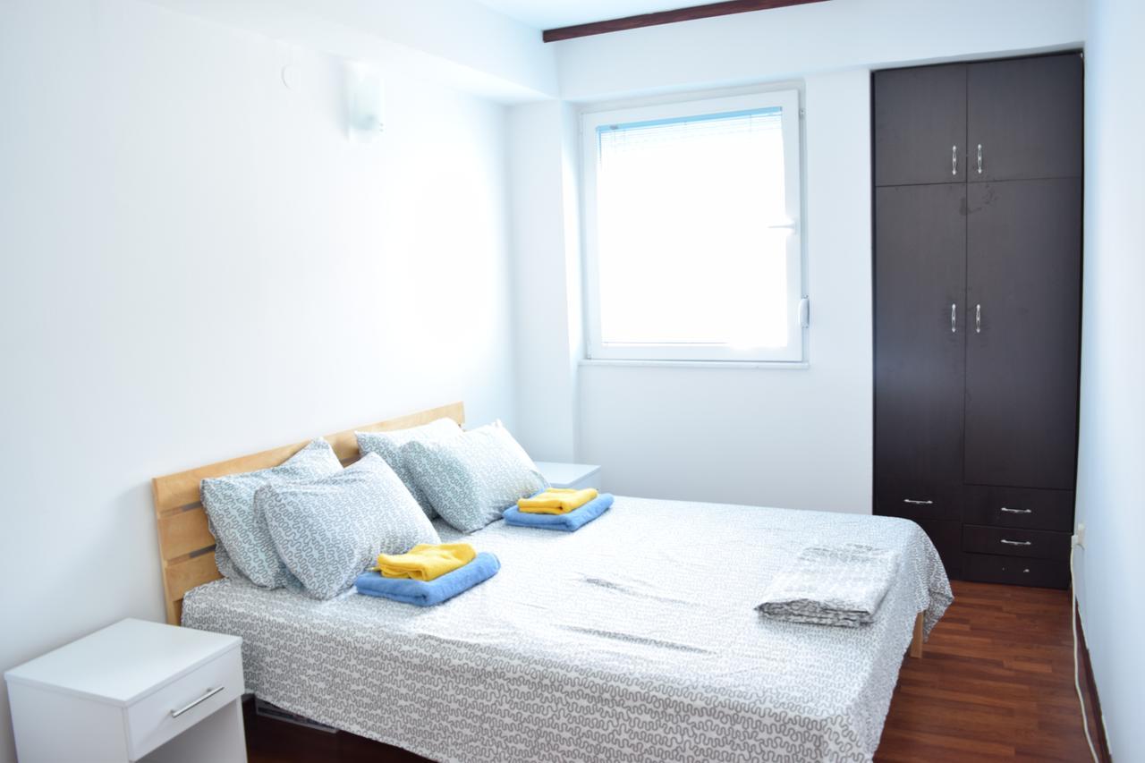 אוהריד Two Bedroom Apartment Near Centre מראה חיצוני תמונה