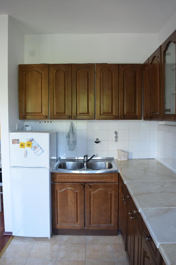 אוהריד Two Bedroom Apartment Near Centre מראה חיצוני תמונה